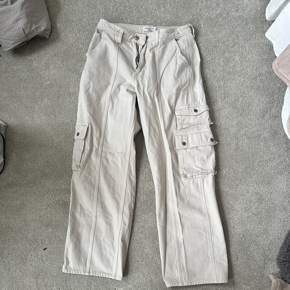 Abercrombie & Fitch Beige Cargo Pants